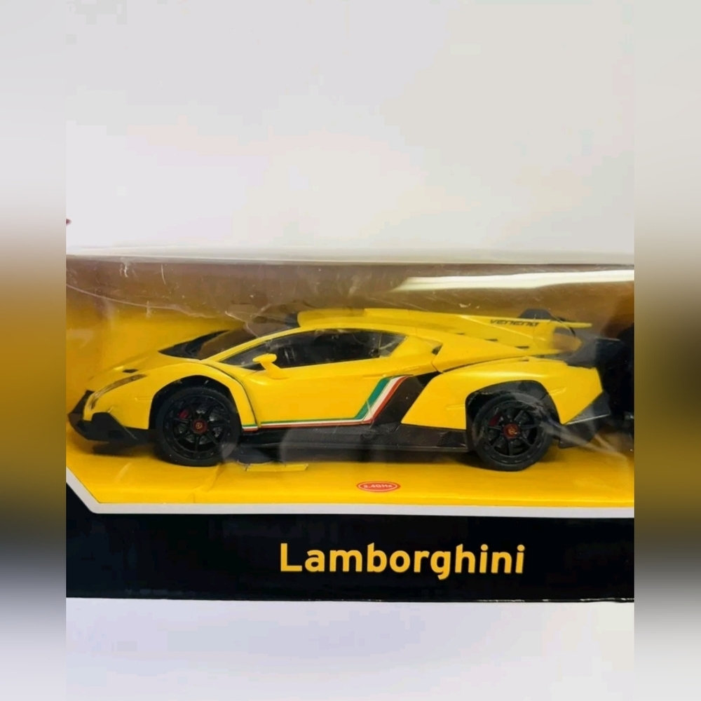 LAMBORGHINI Yellow  1/24 BRAND REMOTE CONTROL NIB